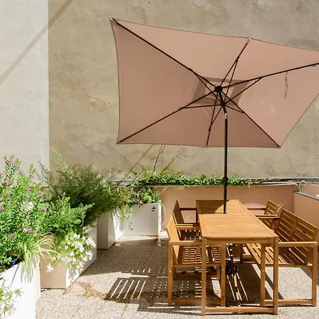 Petit Bijou Near Porto Antico